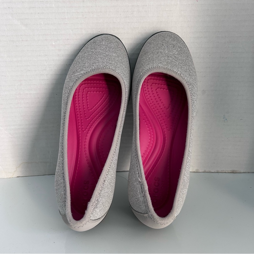 Crocs light grey wedges shoes size W6